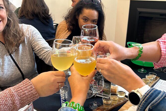 3 VA Wineries Day Trip with Optional Tasting-Inclusive Upgrade - Why Choose This Tour?