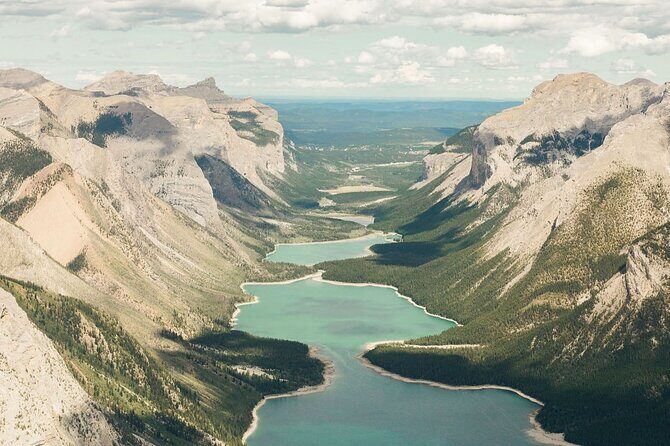 30 Minute Helicopter Tour over Lake Minnewanka, Banff - How Does It Stack Up on Value?