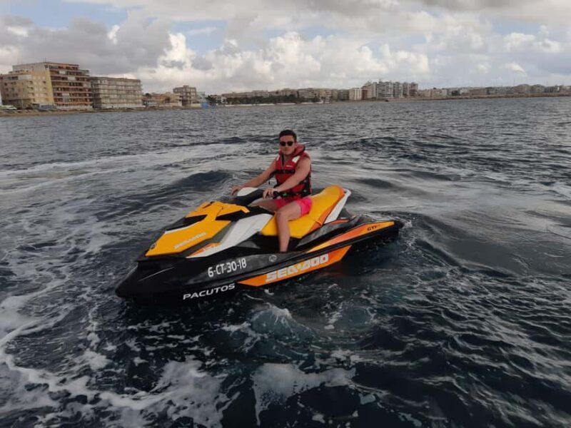 30-minute jet ski excursion along the coast of Alicante - 30-minute jet ski excursion along the coast of Alicante