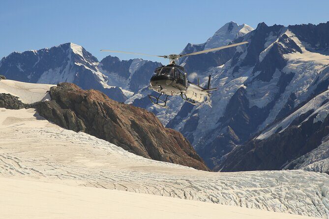 30 minute Tasman Experience - scenic helicopter flight - Discover the 30-Minute Tasman Experience – Scenic Helicopter Flight