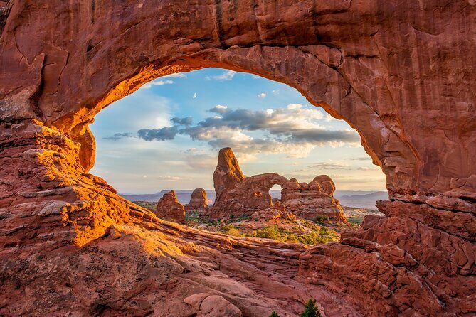 30+ National Parks Self-Guided Driving Tours Bundle - Summary of Pros and Cons