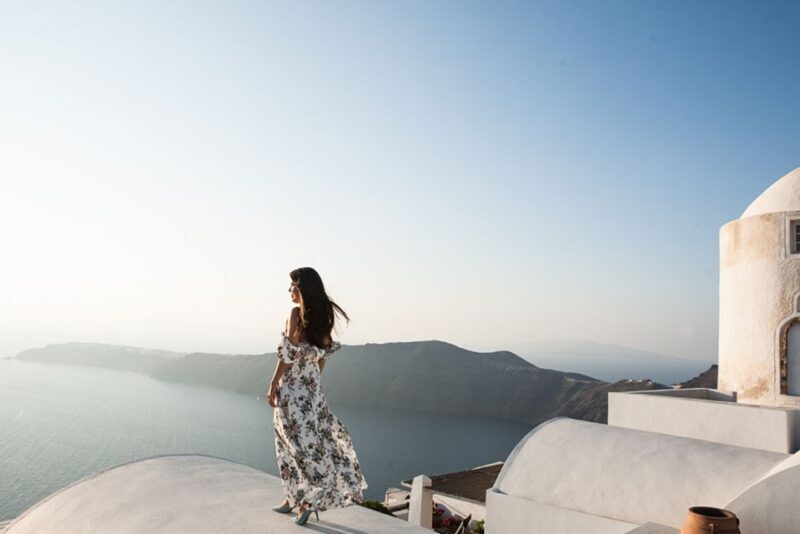 30 Photoshoot in Oia! 30 edited photos! Effortless & Fun! - What Travelers Are Saying