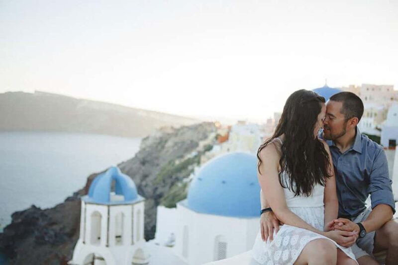 30 Photoshoot in Oia! 30 edited photos! Effortless & Fun! - FAQ