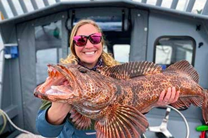 30' Private Halibut and Salmon Fishing Charter - Authentic Experiences and Genuine Reviews