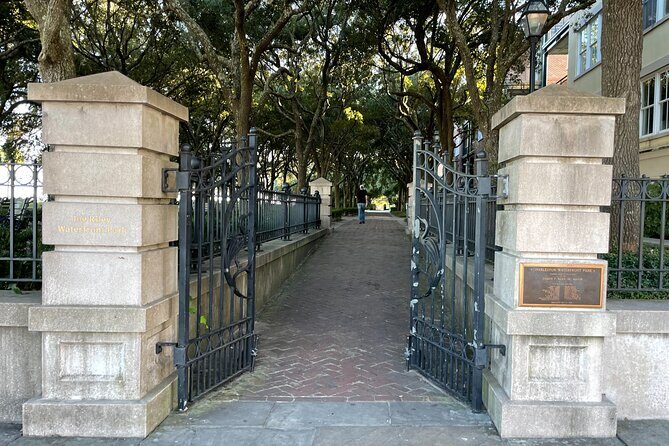 300 Years of War and Peacetime in Charleston: A Self-Guided Audio Tour - FAQ