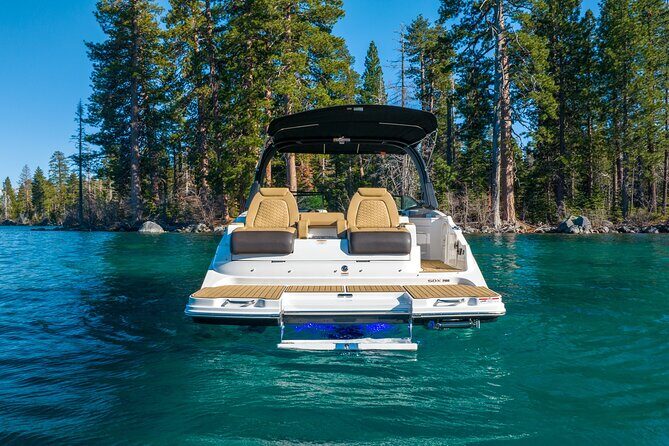 30ft Luxury Private Yacht Charter on South Lake Tahoe - Key Points