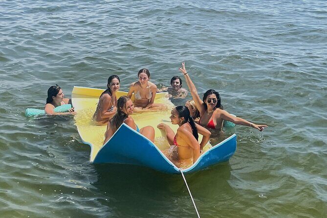37ft Private Captained Yacht Rental - Up to 13 Happy Guests - FAQs