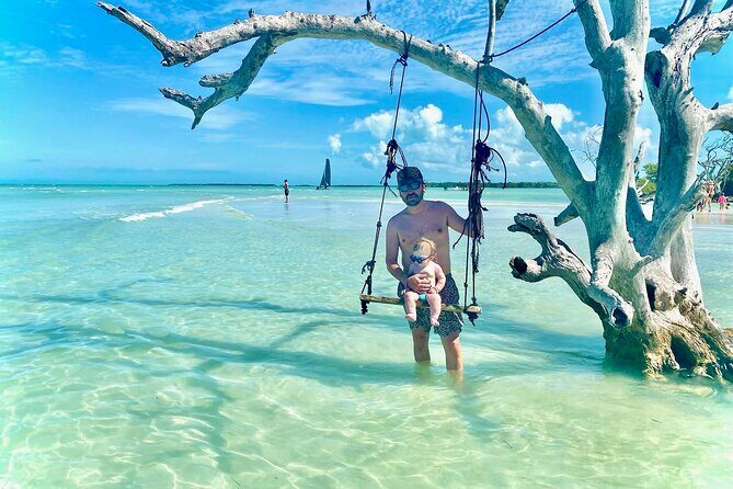 38' Private Boat Charter Rental - Islamorada W/Capt up to 13ppl - An In-Depth Look at the Private Boat Experience in Islamorada