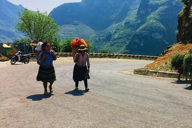 3D2N PRIVATE CAR TOUR + ENGLISH SPEAKING DRIVER (SUV 7 seats) - What Travelers Love About This Tour