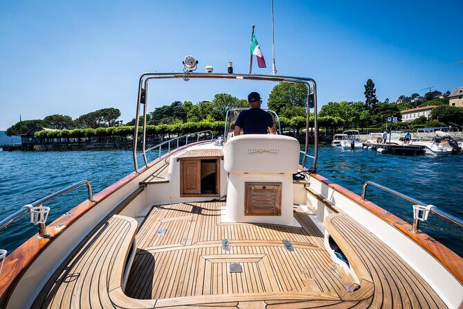 3H Private Cruise on a beautiful wooden speedboat on Lake Como - FAQs