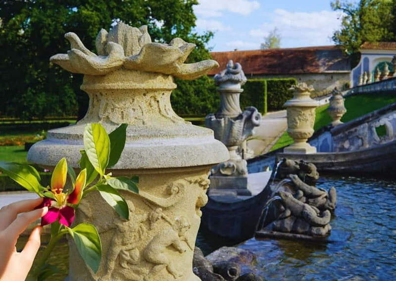 3h Royal Castle Tour, Interior, Pralines, Coffee & Dessert - A Closer Look at the 3-Hour Český Krumlov Castle Tour