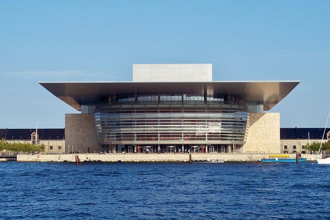 3h walking tour, small group max 10 people Copenhagen - FAQ