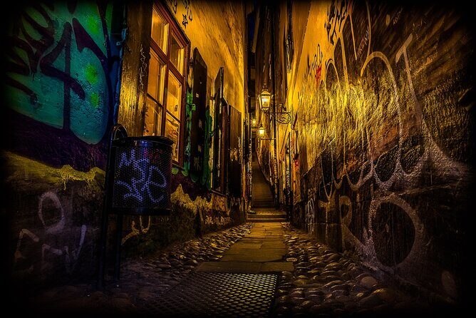 3h walking tour, small group max 10 people Stockholm - What to Expect from the Experience