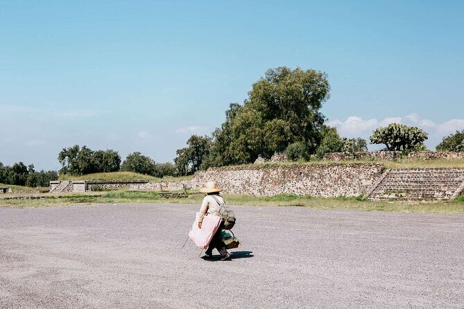 3X1 Teotihuacan, Basilica of Guadalupe, Tlatelolco and Tequila Tour - FAQ