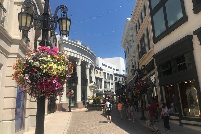 4.5 Hours Private Tour of Los Angeles, Eng. or Ger. Customizable - An In-Depth Look at the Tour Itinerary