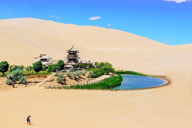 4-Day Dunhuang and Guazhou Private Guided Tour with Camel Ride - A Detailed Look at the 4-Day Silk Road Adventure