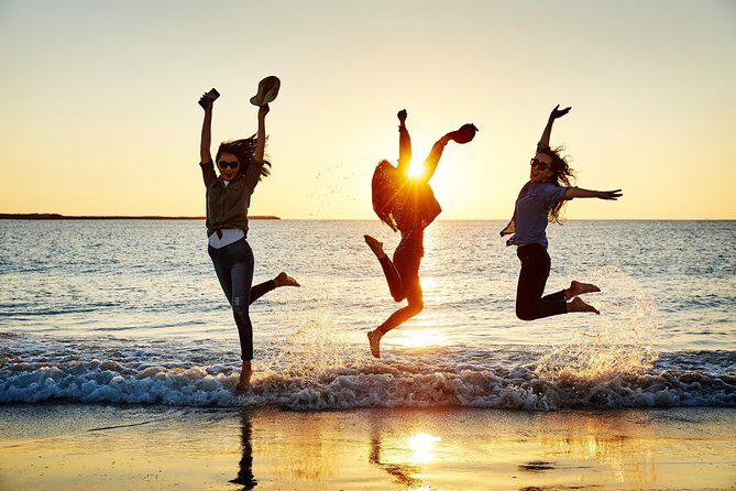 4-Day Monkey Mia Dolphins Pink Lake Pinnacles Comfort-Level Tour - Who Will Love This Tour?