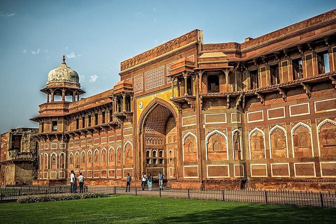 4 Day Private Golden Triangle Tour : Delhi Agra Jaipur - Day 1: Delhi to Agra – A Cultural Introduction