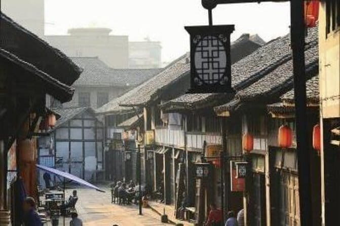 4-Day Private Tour Guizhou Hailongtun Castle and Danxia Landscape from Guiyang - In-Depth Look at the 4-Day Itinerary