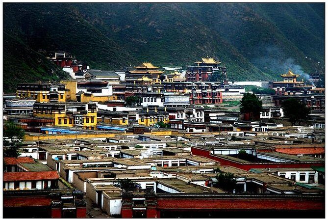 4-Day Private Tour to Binglingsi Grottoes and Lambrang Monastery from Lanzhou - Practical Insights: Transportation, Timing, and Value