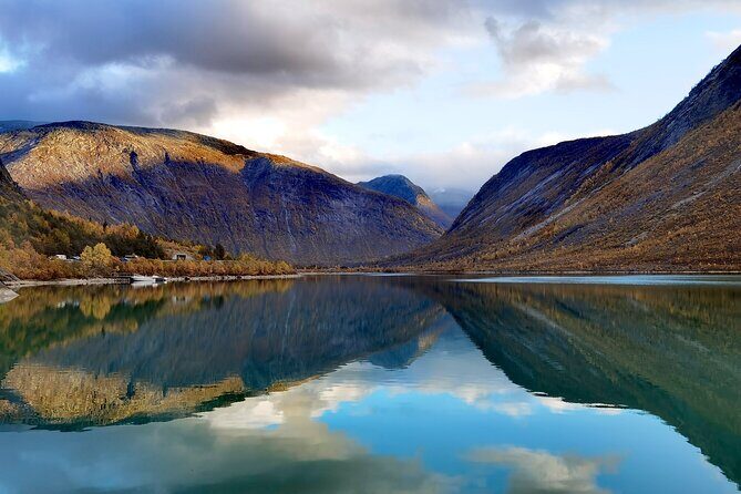 4 Day Tour in Bergen, Nærøyfjord, Gerianger, Trollstigen, Ålesund - The Experience in Detail
