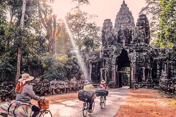 4-Day Tour(The Amazing Face, Jungle of Temple & Holy Clay) - What Makes This Tour Stand Out