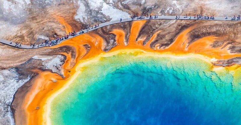4-Day Yellowstone&Mount Rushmore Tour from Salt Lake City - Day 2: Yellowstone’s Geothermal Marvels and Waterfalls