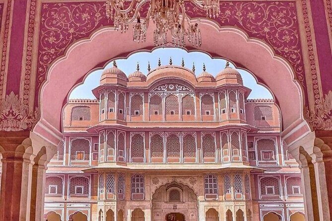 4 Days Guided Jaipur, Ranthambore Tigers & Udaipur Tour With Safari & Hotels - Who Is This Tour Best For?