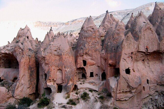 4 Days Istanbul & Cappadocia with Cave Hotel + Optional Balloon - FAQs