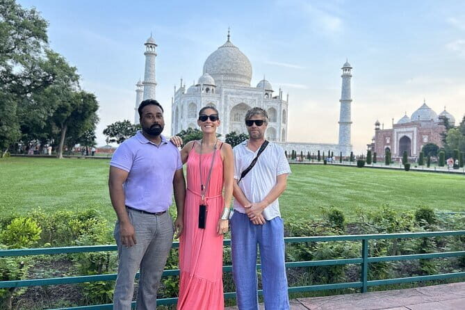 4 Days Luxury Golden Triangle Tour to Agra and Jaipur From Delhi - A Detailed Look at the 4 Days Luxury Golden Triangle Tour