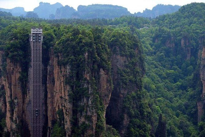 4 Days Zhangjiajie Avatar Panorama Tour & Activities( Hand-picked Featured Inn - Introduction: An Authentic Look at Zhangjiajie