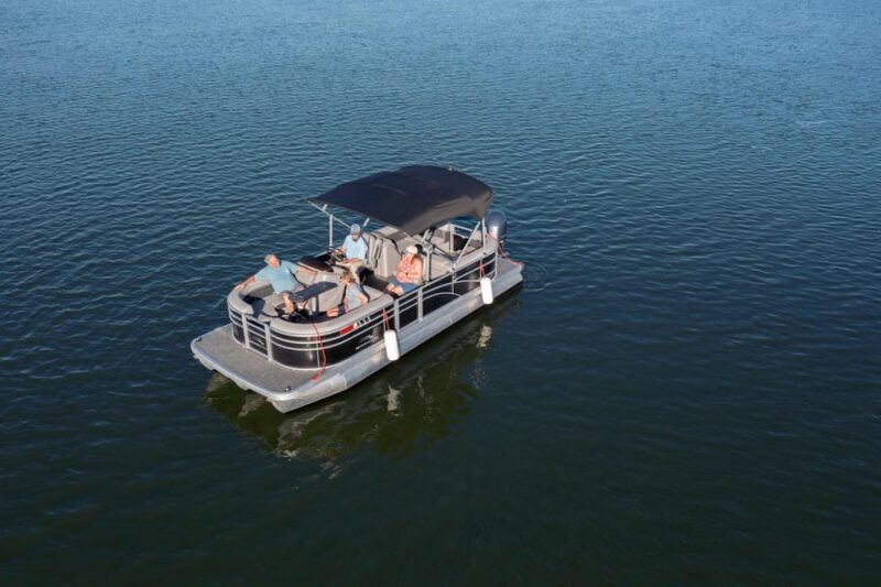 4 Hour 22 ft. Luxury Pontoon Private Hilton Head Boat Rental - Key Points