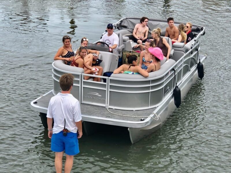 4 Hour 22 ft. Luxury Pontoon Private Hilton Head Boat Rental - Practical Tips for Booking and Enjoying Your Day