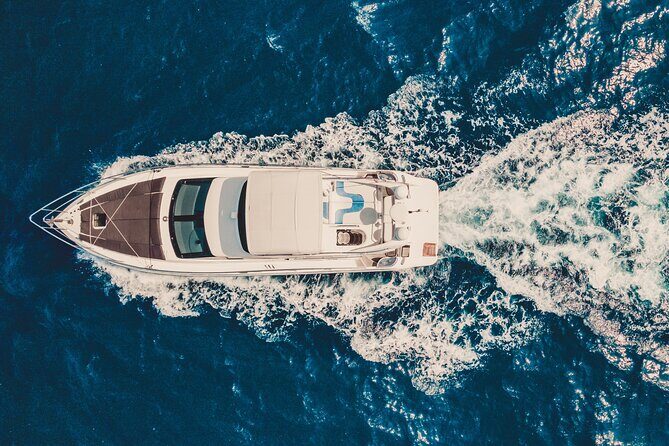 4 Hour 50' Azimut Yacht All-Inclusive in Tulum & Playa del Carmen - Key Points