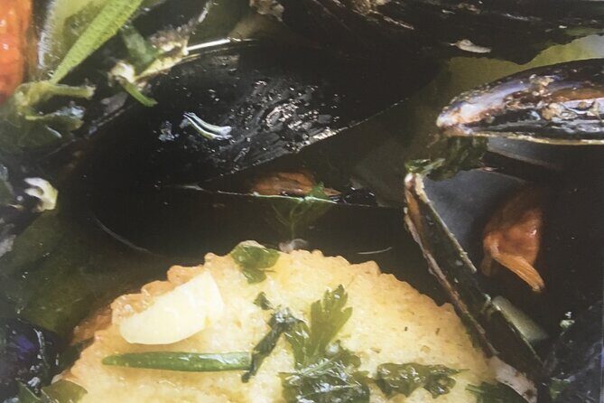 4-Hour Dalmatian Food and Wine flavors Experience in Split Patio - Who Will Love This Tour?