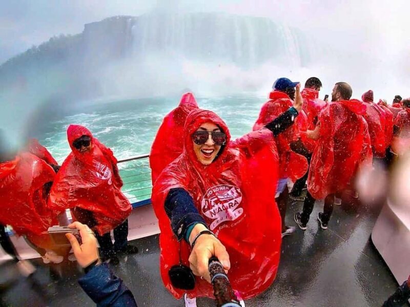 4-Hour Niagara Falls Boat Tour, Maple & Chocolate Tastings - Who Will Love This Tour?