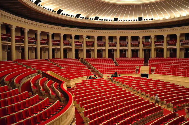 4 hour: Palace of Culture & Science and Wilanow Palace - A Closer Look at the Tour Experience