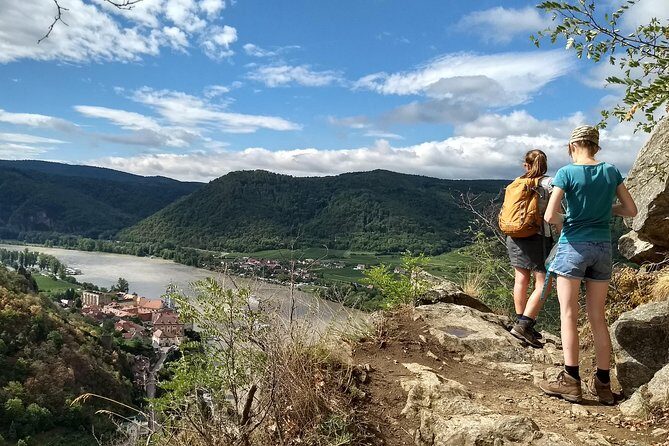 4-Hour Private Alpine Hiking Tour 'In the footsteps of king Lionheart' - Getting to Know the Tour