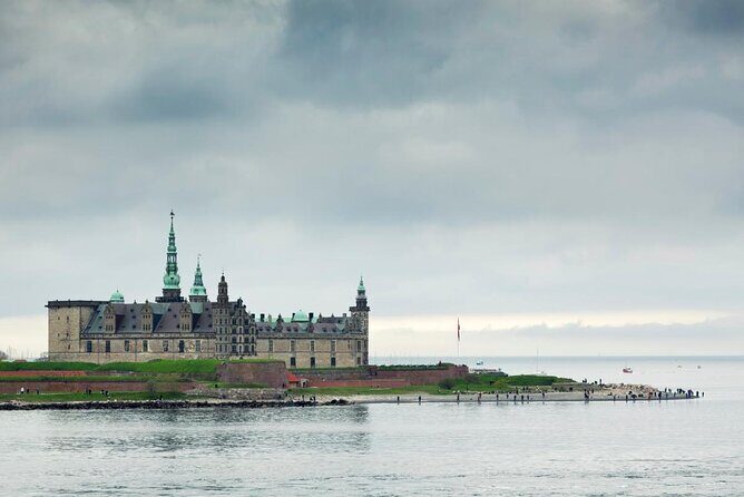 4-Hour Private Hamlet Castle Tour from Copenhagen - Key Points