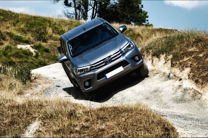 4-Hour Private Lake Tours by 4x4 - Tilberthwaite Farm and Scenic Countryside