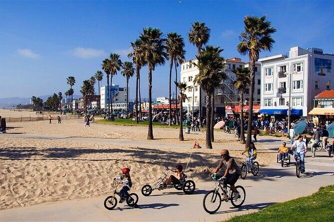 4-Hour Private Limo Tour in Los Angeles - In The Sum Up