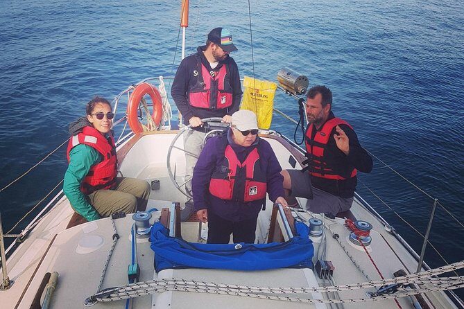 4-Hour Sailing Adventure on The Strait of Juan de Fuca - What should you bring?