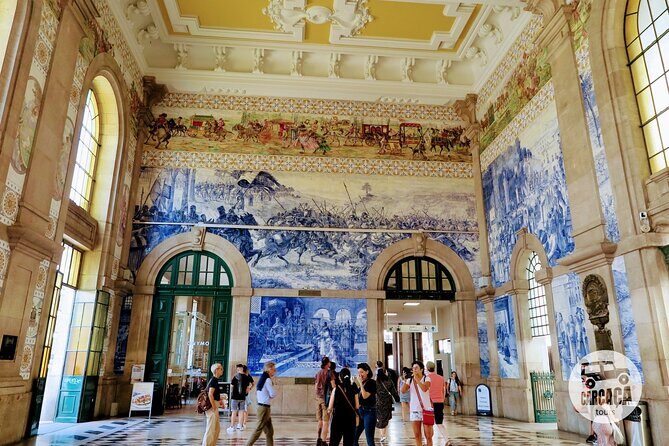 4-hour sightseeing tour in Porto - FAQs