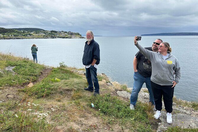 4 Hour St Johns Tour w Come From Away star (lunch included) - Why This Tour Works for You