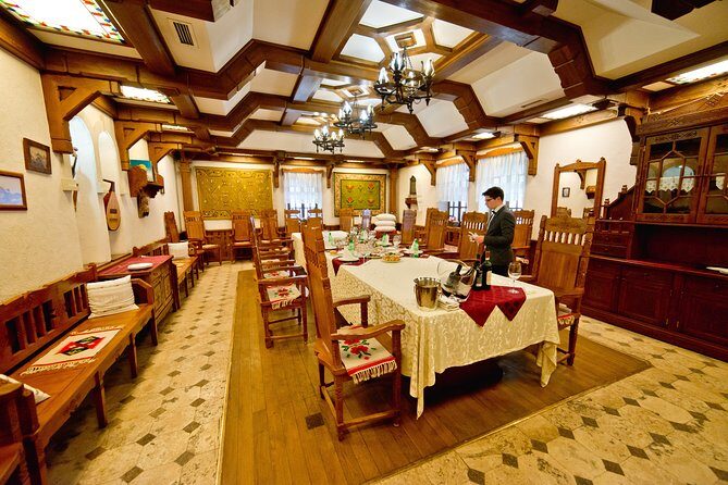 4 Hours Cricova Winery Tour with Tasting - The Guided Tour Experience