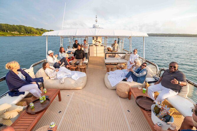 4 Hours of Spacious 50 Foot Private Fun Boat in Hampton - In-Depth Experience Breakdown