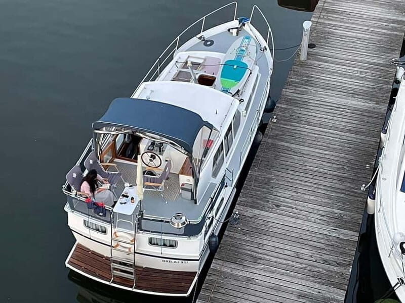 4 hours Private Romantic Boat Cruise for 2 - Wine included - A Romantic Escape on the Havel River: Our Review of the 4-Hour Private Boat Cruise