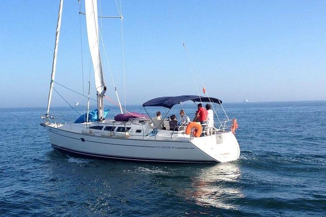 4 Hours Private Sailing Trip to Oeiras Beach - An In-Depth Review of the Sailing Trip Experience