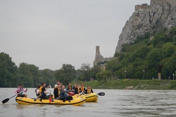 4-hours tour Rafting from Hainburg to Bratislava - The Equipment and Safety