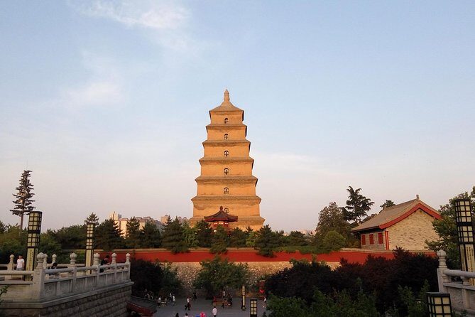 4 Hours Xian Tour of City Wall and Big Wild Goose Pagoda - Who is this tour best suited for?